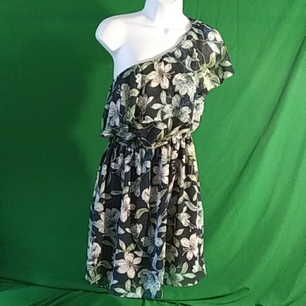 HP Eliza j. 4P floral one shoulder dress